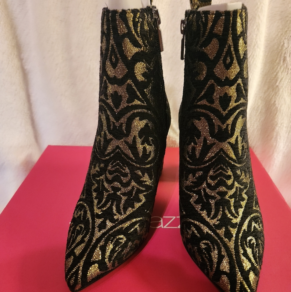 New black and gold bootie